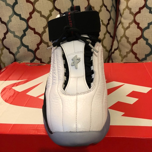 Nike Air Pennies lV 10 - Picture 2 of 5